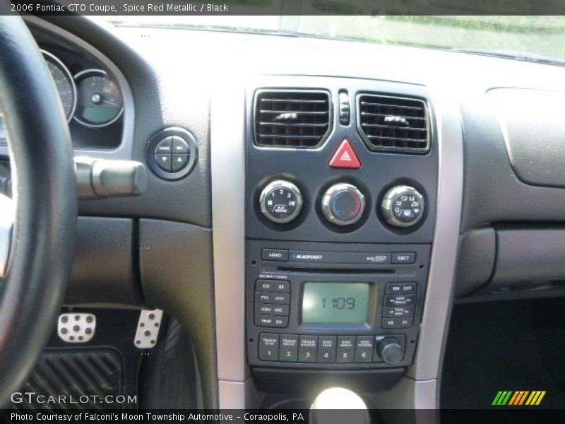 Controls of 2006 GTO Coupe
