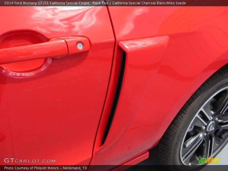 Race Red / California Special Charcoal Black/Miko Suede 2014 Ford Mustang GT/CS California Special Coupe