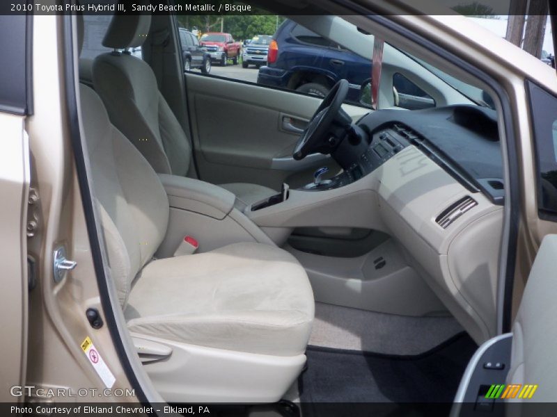 Front Seat of 2010 Prius Hybrid III