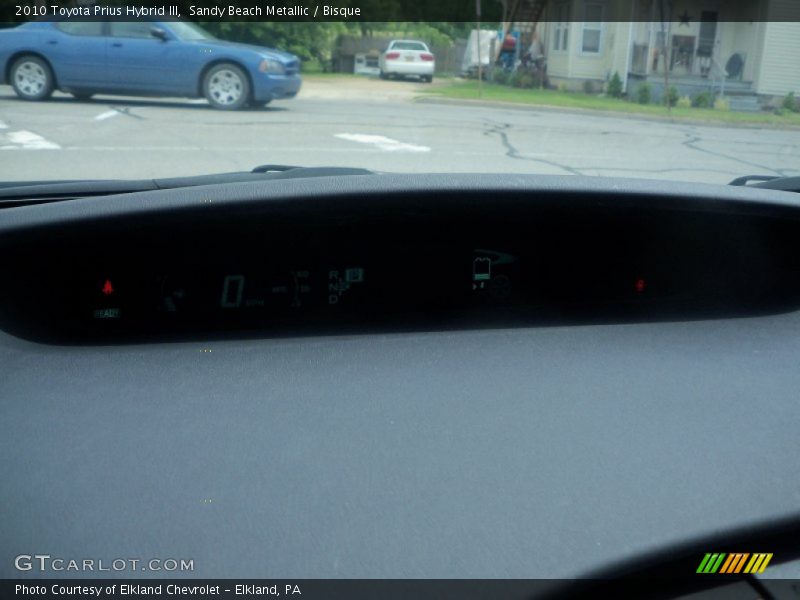 Sandy Beach Metallic / Bisque 2010 Toyota Prius Hybrid III