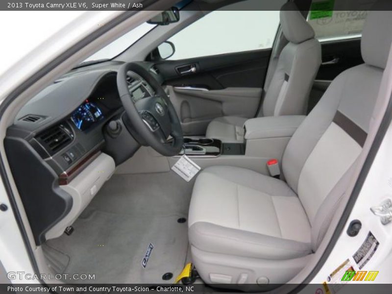 Super White / Ash 2013 Toyota Camry XLE V6