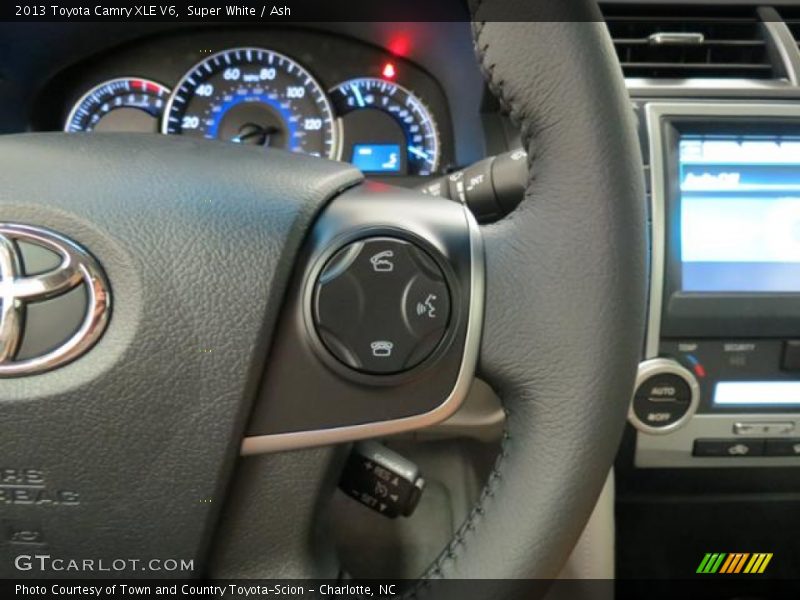 Super White / Ash 2013 Toyota Camry XLE V6