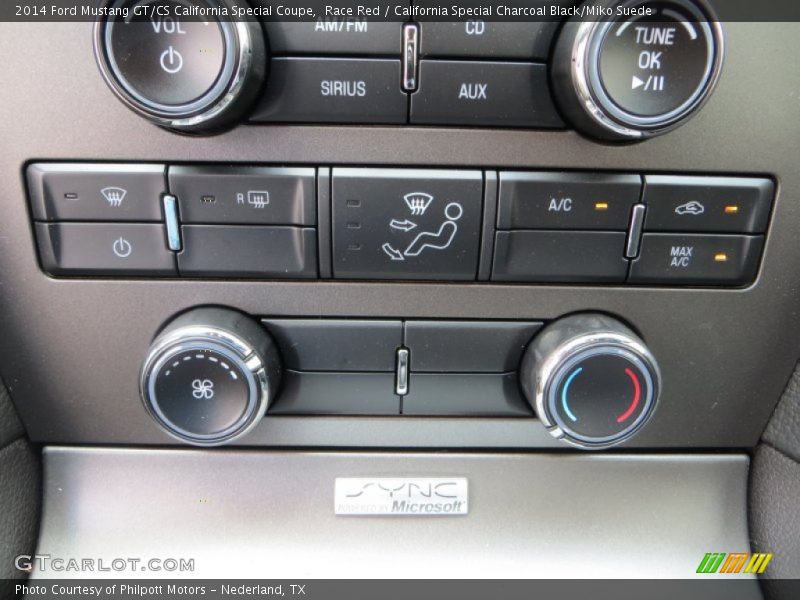 Controls of 2014 Mustang GT/CS California Special Coupe