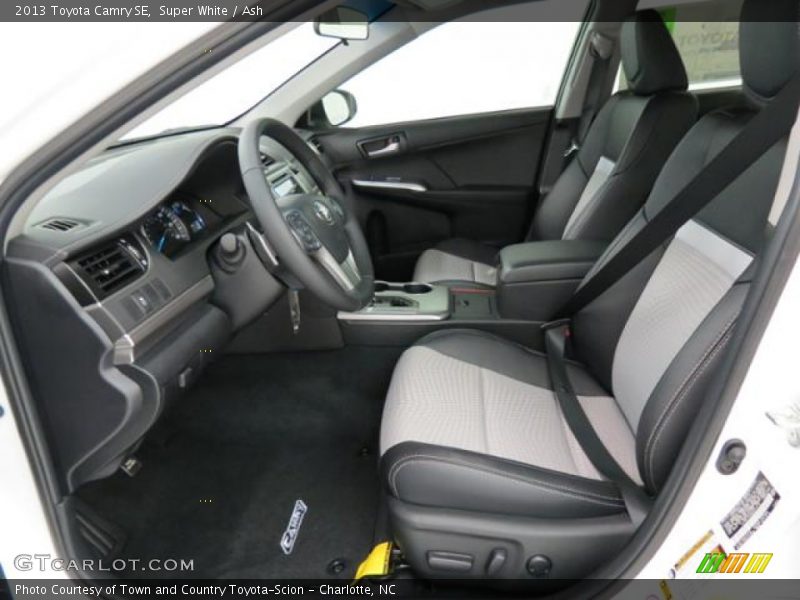 Super White / Ash 2013 Toyota Camry SE