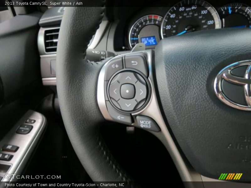 Super White / Ash 2013 Toyota Camry SE