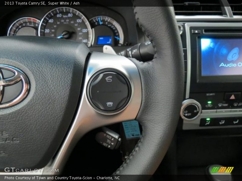 Super White / Ash 2013 Toyota Camry SE