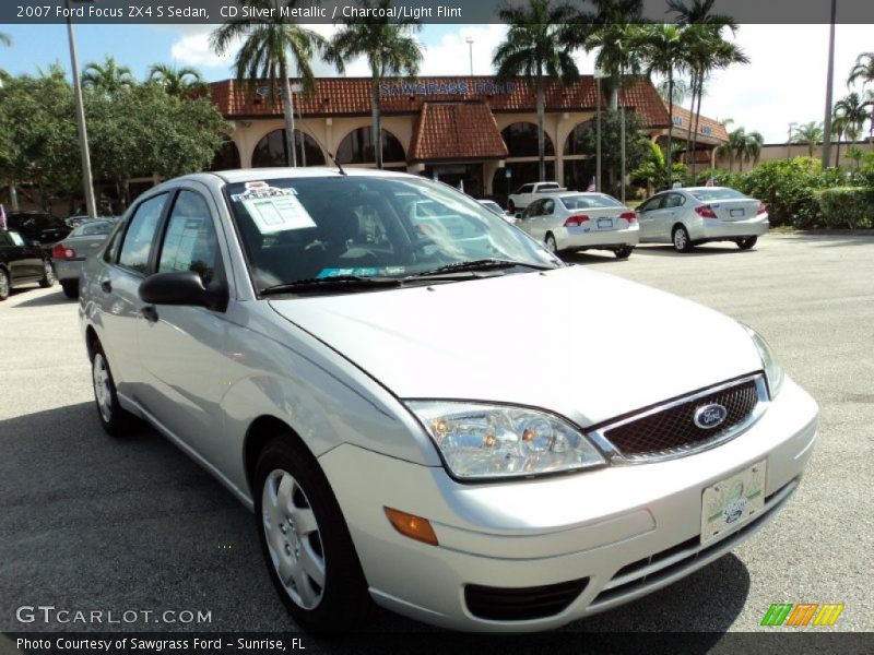 CD Silver Metallic / Charcoal/Light Flint 2007 Ford Focus ZX4 S Sedan
