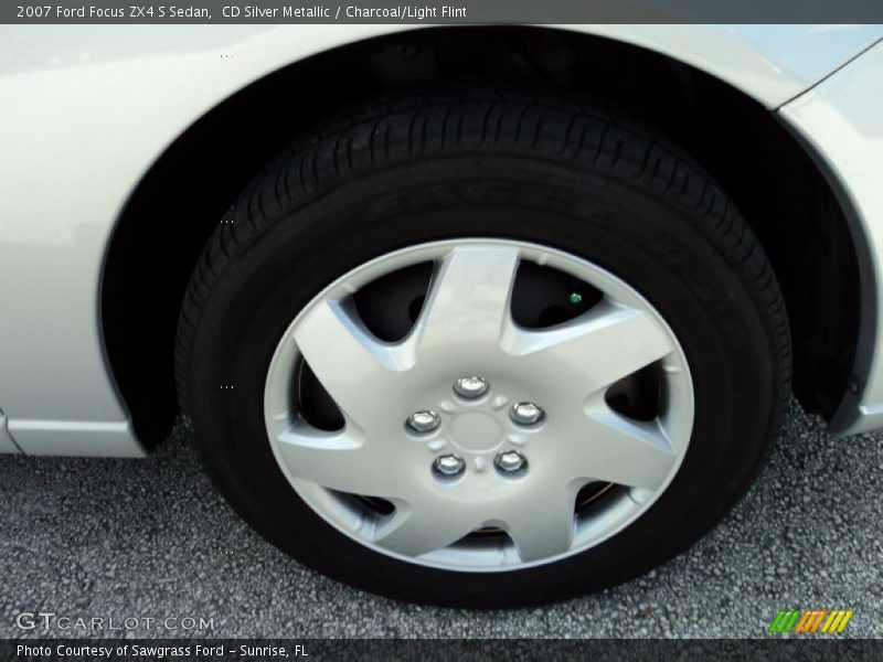 CD Silver Metallic / Charcoal/Light Flint 2007 Ford Focus ZX4 S Sedan