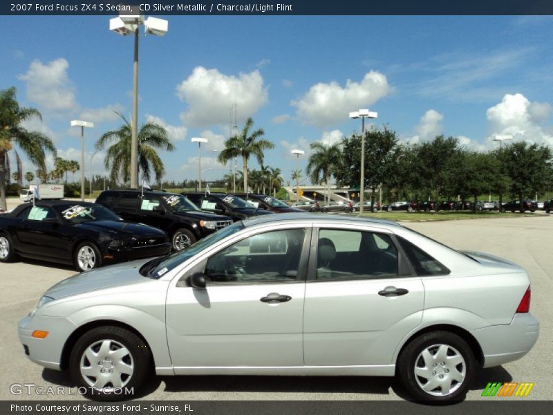 CD Silver Metallic / Charcoal/Light Flint 2007 Ford Focus ZX4 S Sedan