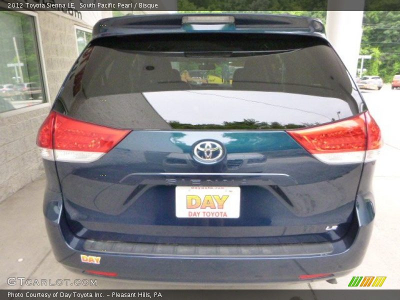 South Pacific Pearl / Bisque 2012 Toyota Sienna LE