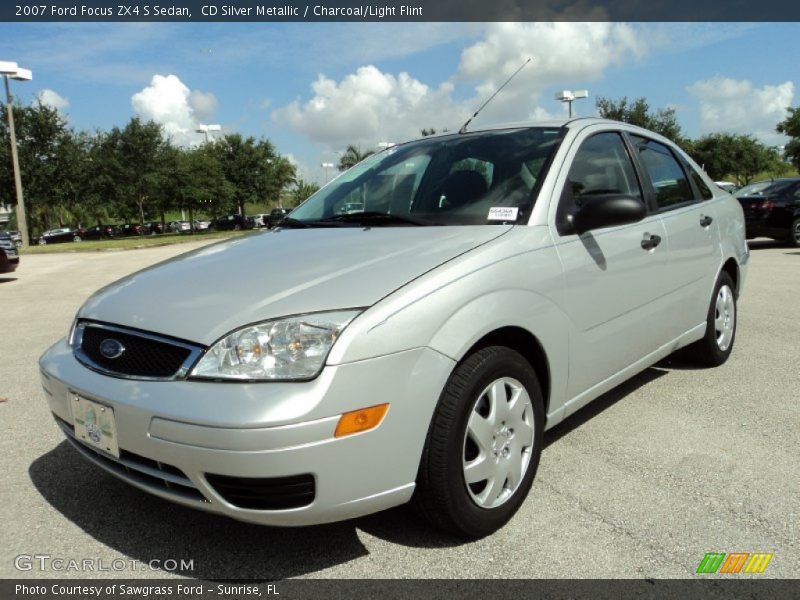 CD Silver Metallic / Charcoal/Light Flint 2007 Ford Focus ZX4 S Sedan