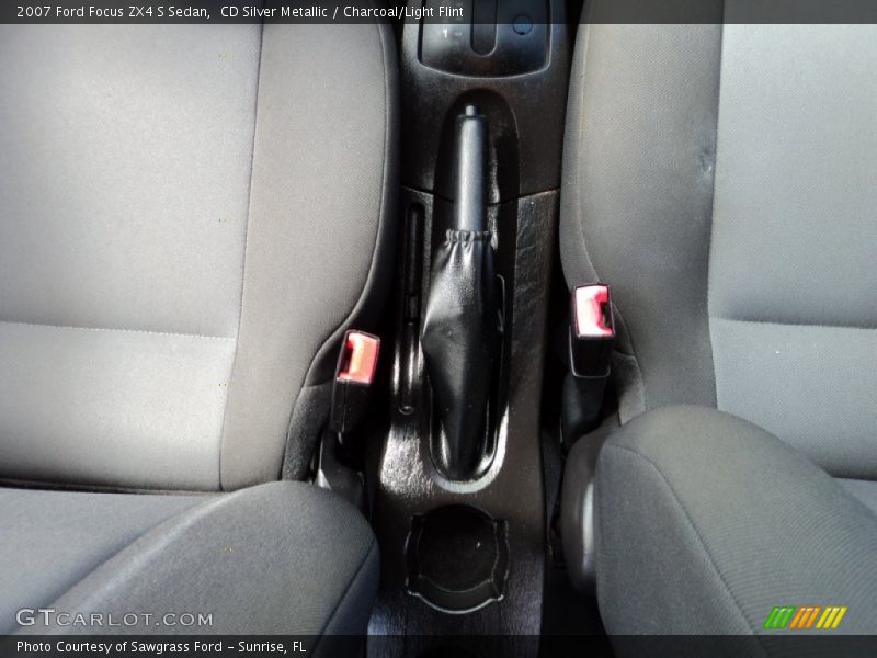 CD Silver Metallic / Charcoal/Light Flint 2007 Ford Focus ZX4 S Sedan