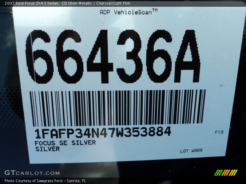 CD Silver Metallic / Charcoal/Light Flint 2007 Ford Focus ZX4 S Sedan