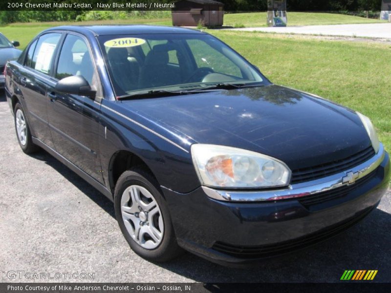 Front 3/4 View of 2004 Malibu Sedan