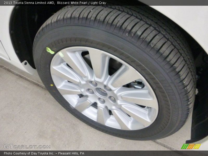 Blizzard White Pearl / Light Gray 2013 Toyota Sienna Limited AWD