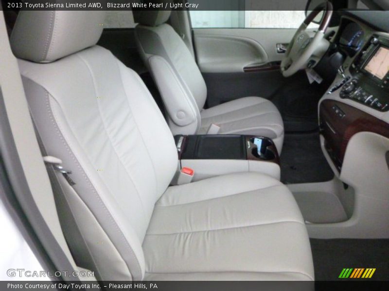 Blizzard White Pearl / Light Gray 2013 Toyota Sienna Limited AWD