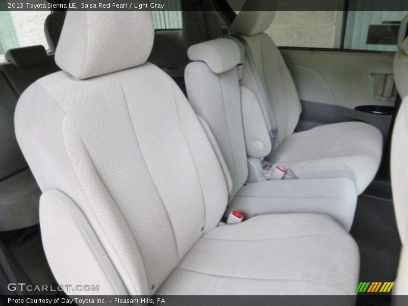 Salsa Red Pearl / Light Gray 2013 Toyota Sienna LE