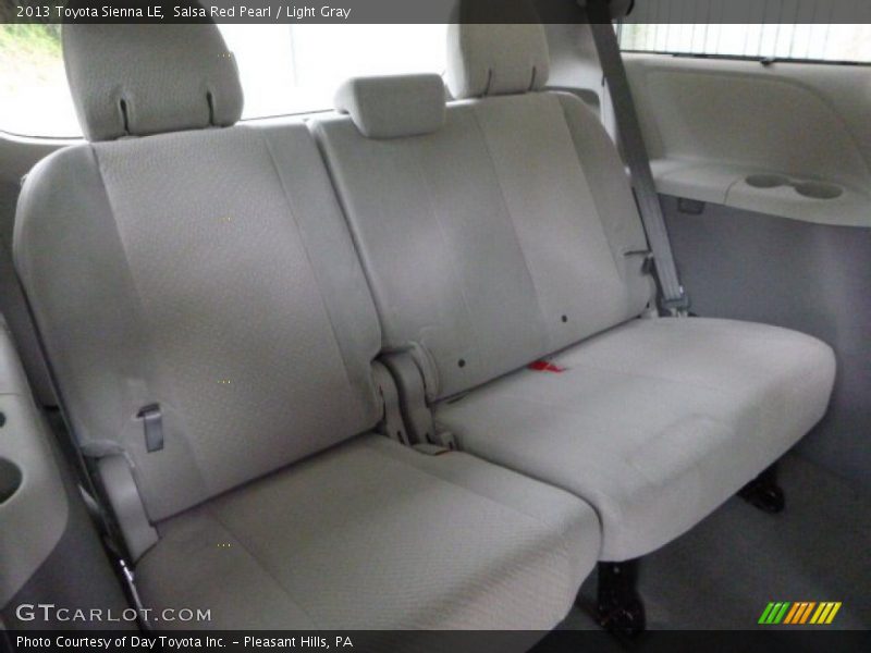 Salsa Red Pearl / Light Gray 2013 Toyota Sienna LE