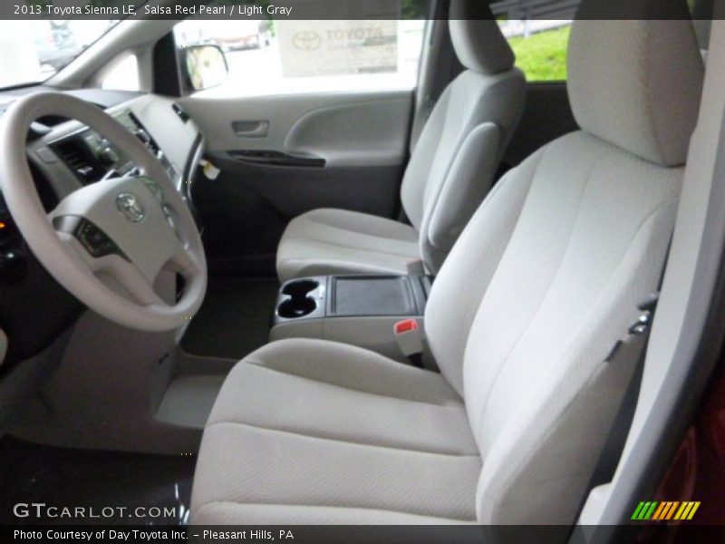 Salsa Red Pearl / Light Gray 2013 Toyota Sienna LE