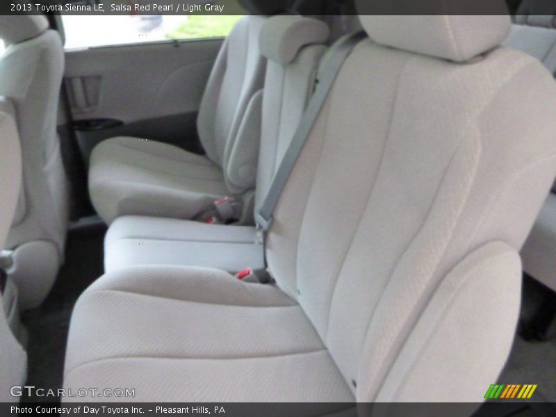 Salsa Red Pearl / Light Gray 2013 Toyota Sienna LE
