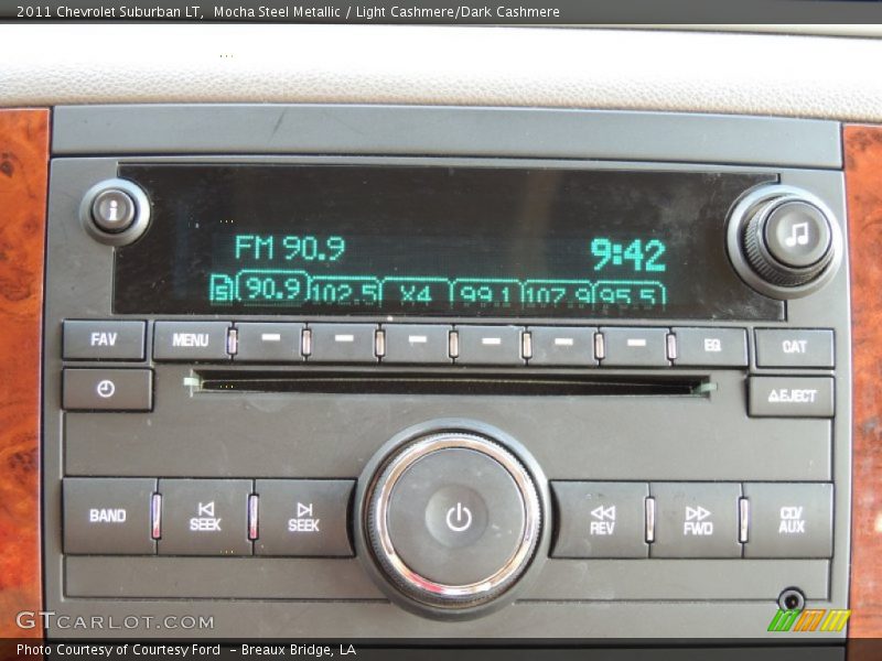 Mocha Steel Metallic / Light Cashmere/Dark Cashmere 2011 Chevrolet Suburban LT