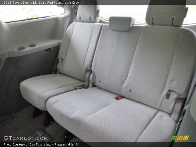 Salsa Red Pearl / Light Gray 2013 Toyota Sienna LE
