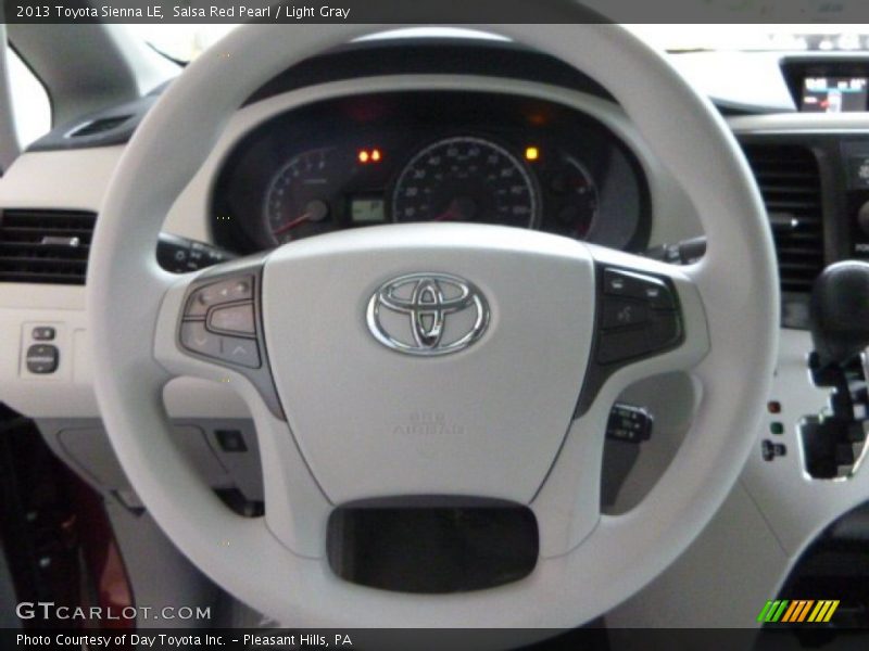 Salsa Red Pearl / Light Gray 2013 Toyota Sienna LE