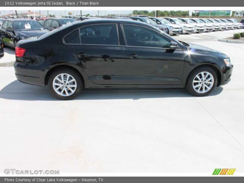 Black / Titan Black 2012 Volkswagen Jetta SE Sedan