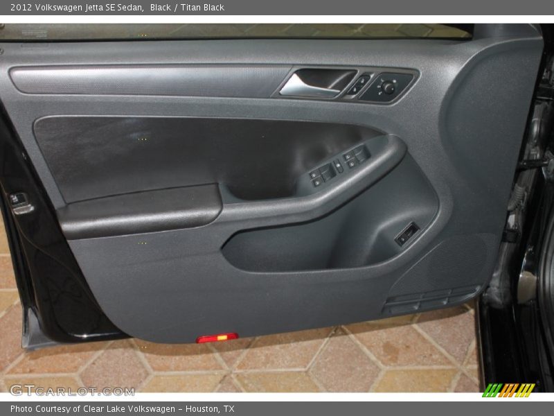 Black / Titan Black 2012 Volkswagen Jetta SE Sedan