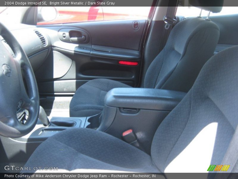 Bright Silver Metallic / Dark Slate Gray 2004 Dodge Intrepid SE