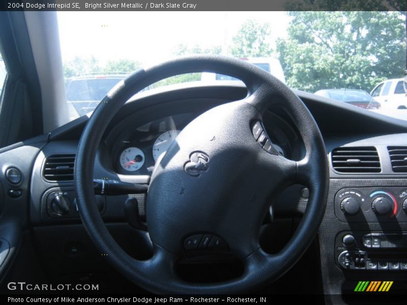 Bright Silver Metallic / Dark Slate Gray 2004 Dodge Intrepid SE