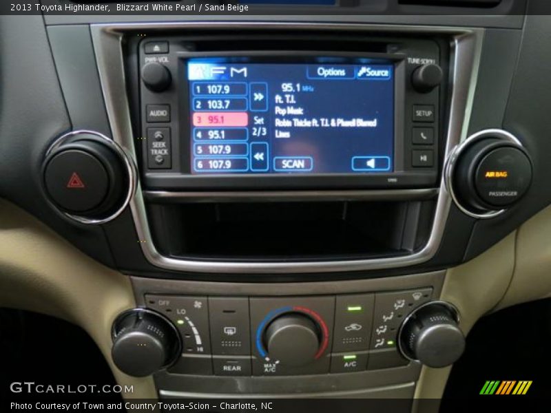 Blizzard White Pearl / Sand Beige 2013 Toyota Highlander