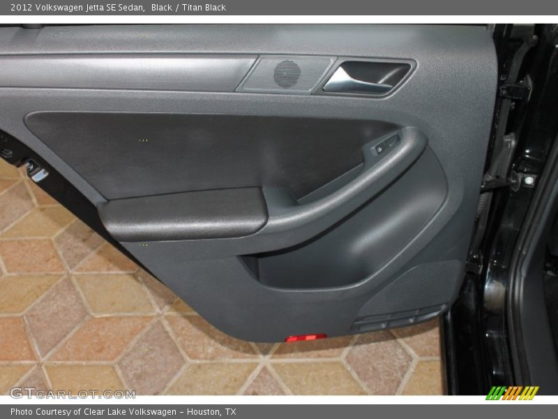Black / Titan Black 2012 Volkswagen Jetta SE Sedan