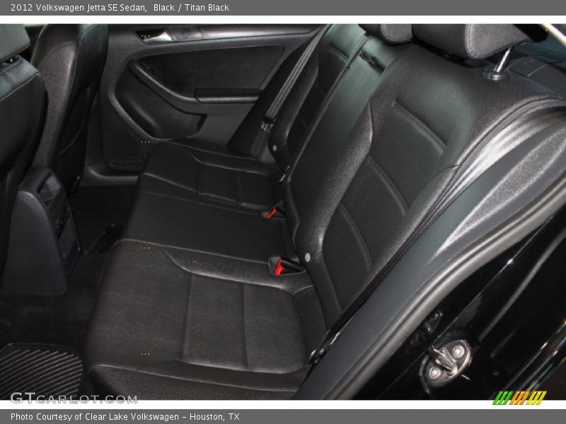 Black / Titan Black 2012 Volkswagen Jetta SE Sedan