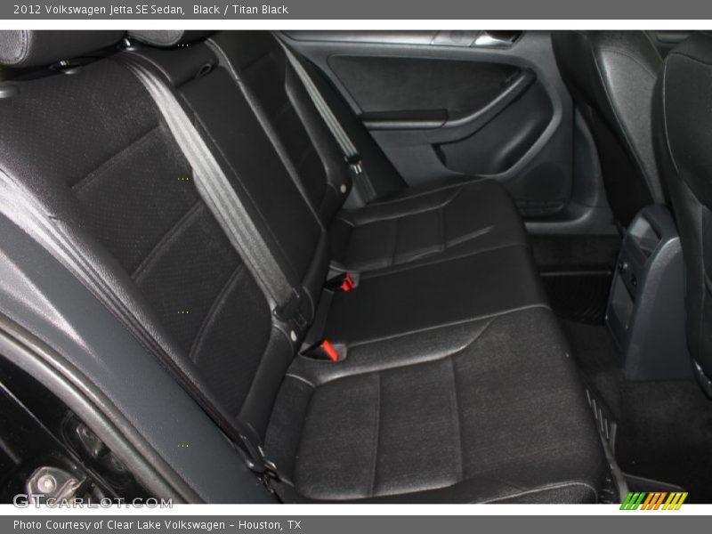 Black / Titan Black 2012 Volkswagen Jetta SE Sedan