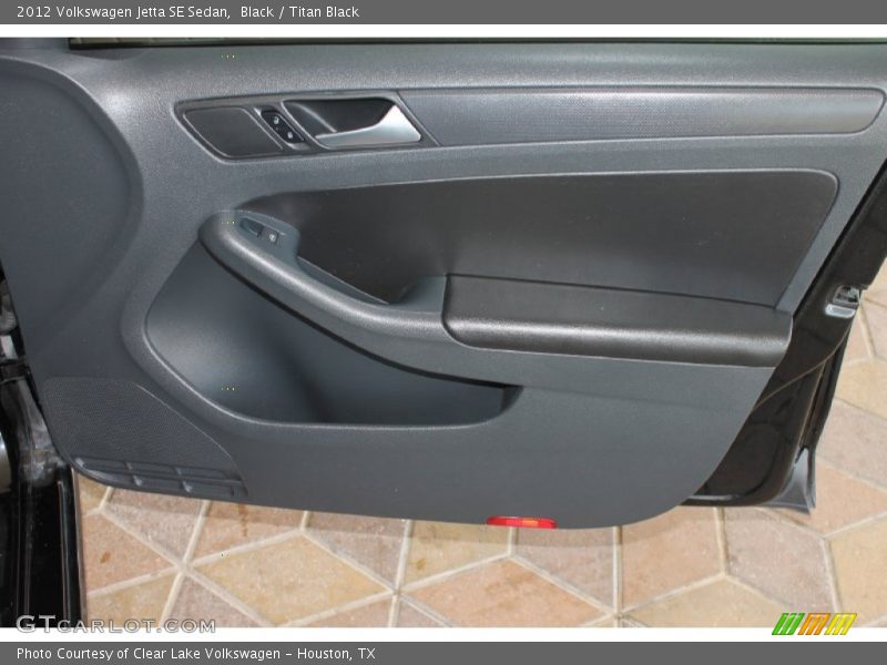 Black / Titan Black 2012 Volkswagen Jetta SE Sedan