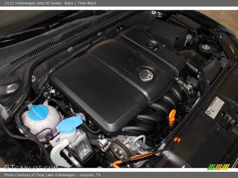 Black / Titan Black 2012 Volkswagen Jetta SE Sedan