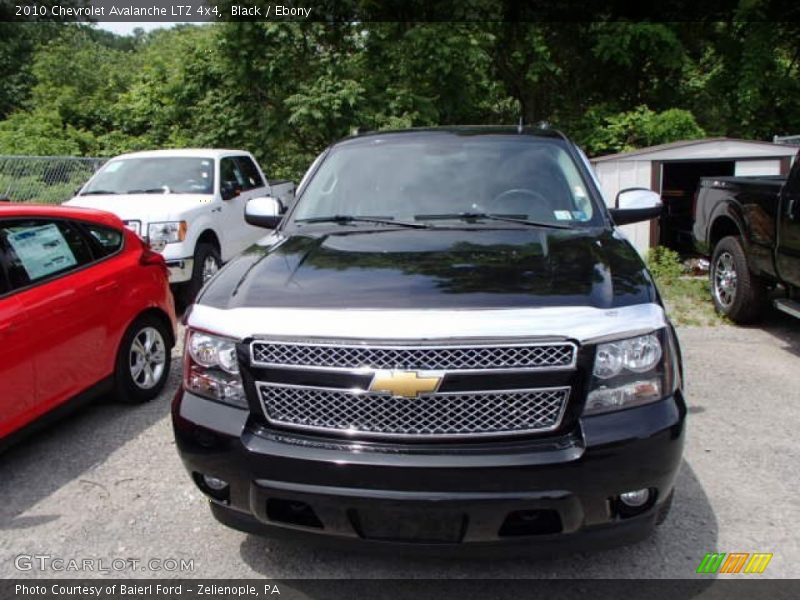 Black / Ebony 2010 Chevrolet Avalanche LTZ 4x4