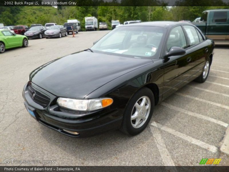 Black / Medium Gray 2002 Buick Regal LS