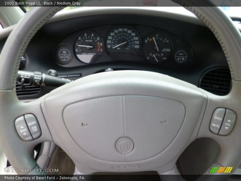 Black / Medium Gray 2002 Buick Regal LS
