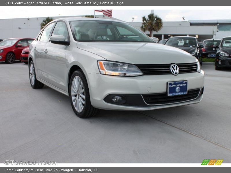 White Gold Metallic / Cornsilk Beige 2011 Volkswagen Jetta SEL Sedan