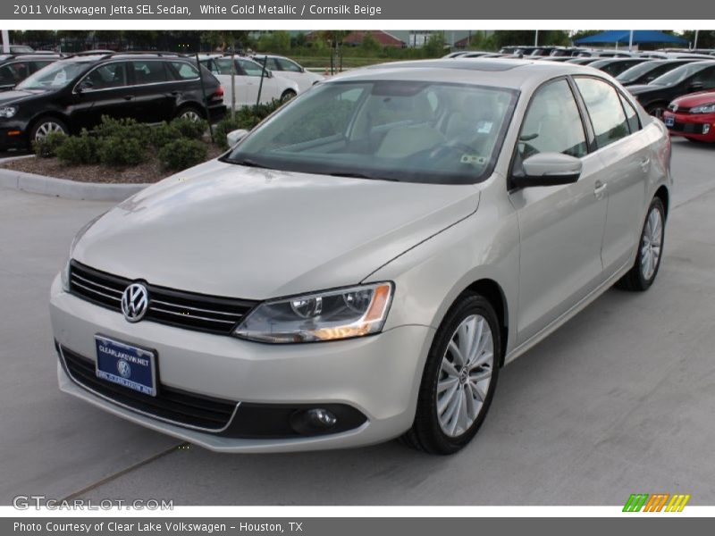 White Gold Metallic / Cornsilk Beige 2011 Volkswagen Jetta SEL Sedan
