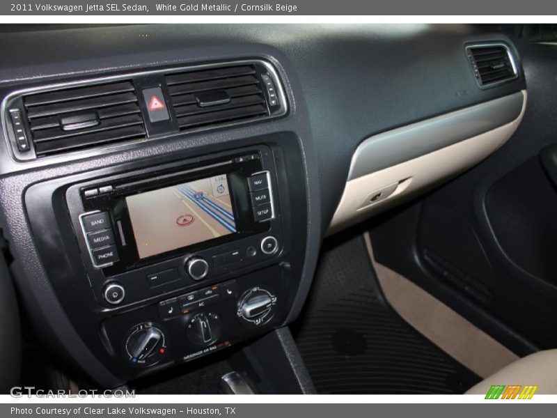 White Gold Metallic / Cornsilk Beige 2011 Volkswagen Jetta SEL Sedan