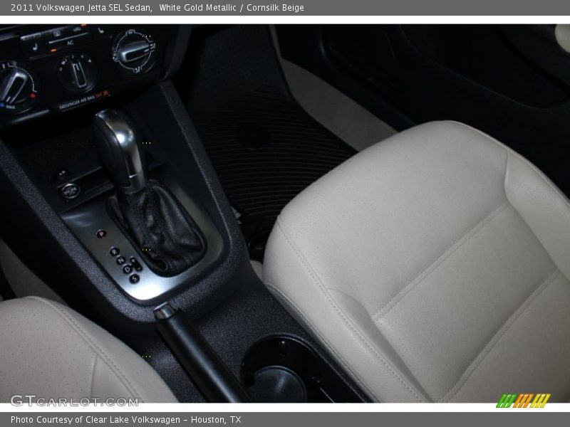 White Gold Metallic / Cornsilk Beige 2011 Volkswagen Jetta SEL Sedan