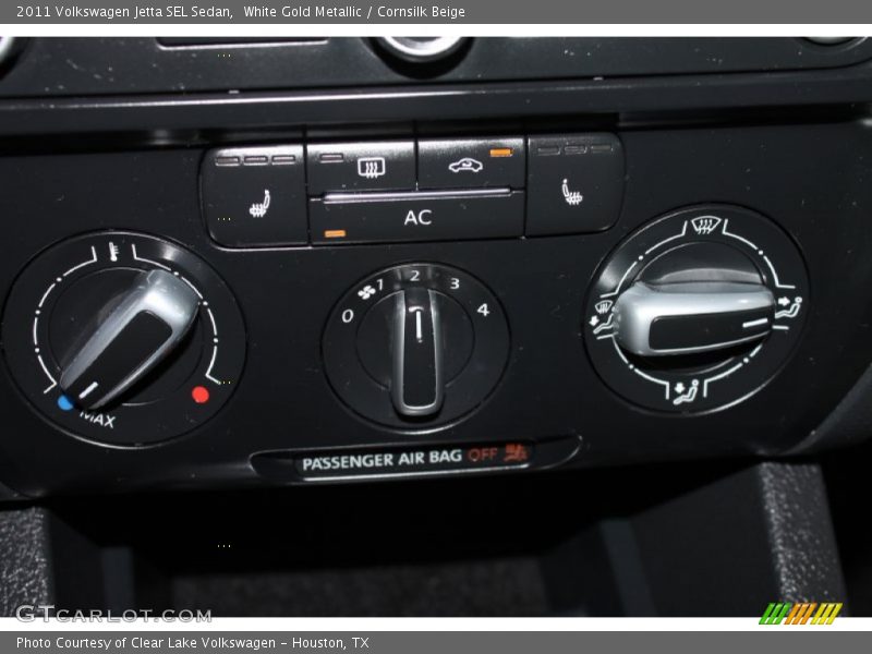 White Gold Metallic / Cornsilk Beige 2011 Volkswagen Jetta SEL Sedan