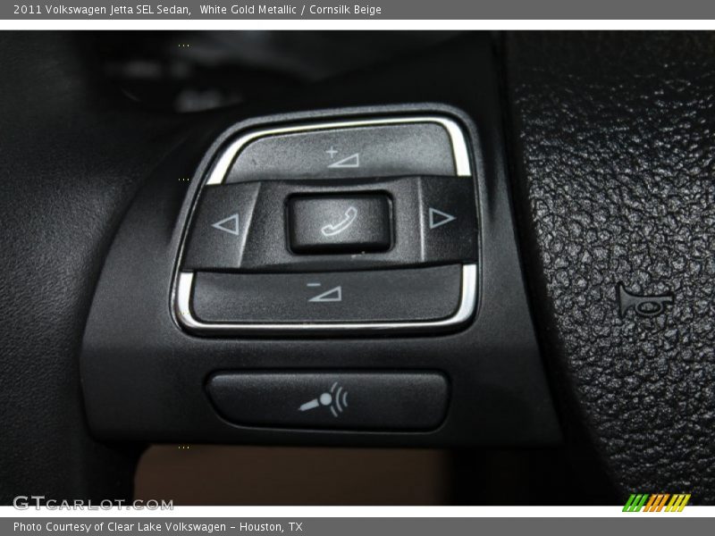 White Gold Metallic / Cornsilk Beige 2011 Volkswagen Jetta SEL Sedan