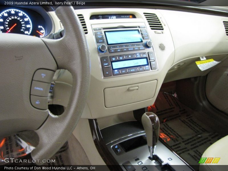 Ivory Pearl / Beige 2009 Hyundai Azera Limited