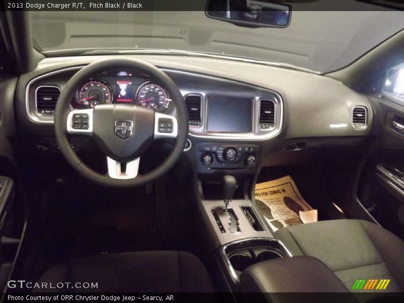 Pitch Black / Black 2013 Dodge Charger R/T