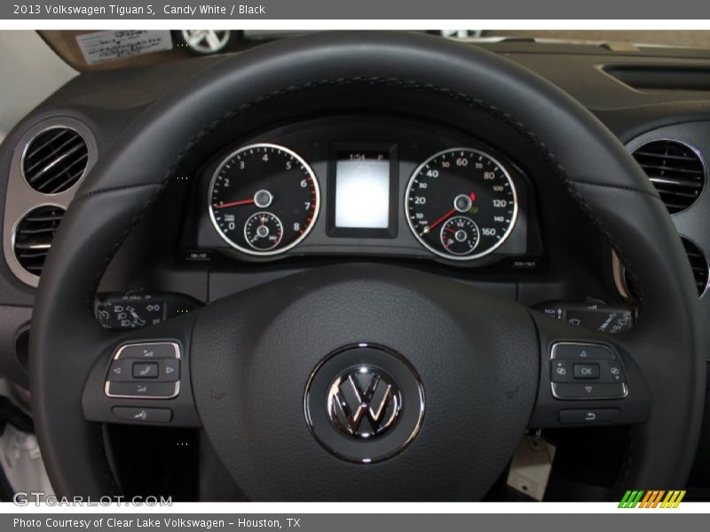 Candy White / Black 2013 Volkswagen Tiguan S