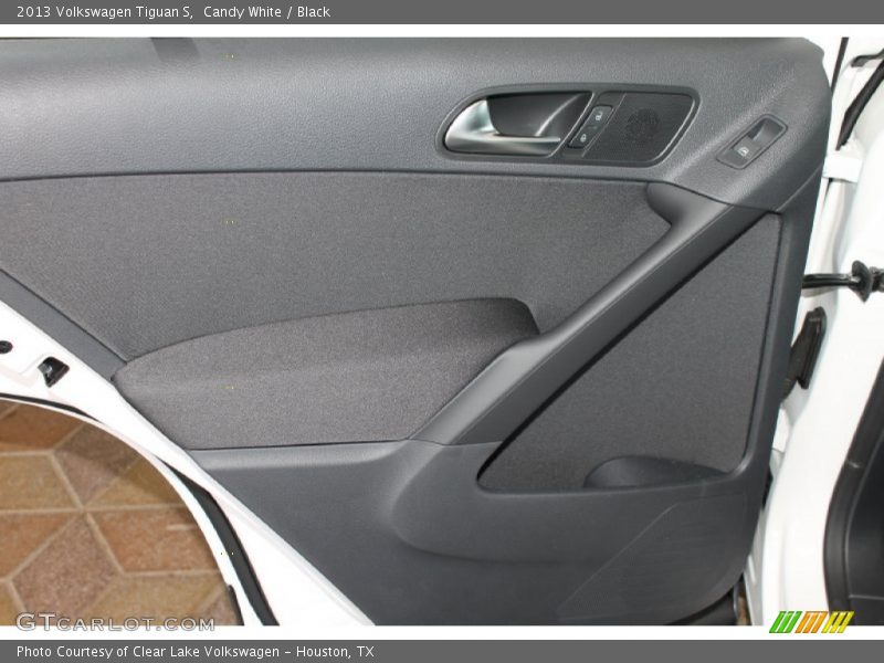 Candy White / Black 2013 Volkswagen Tiguan S